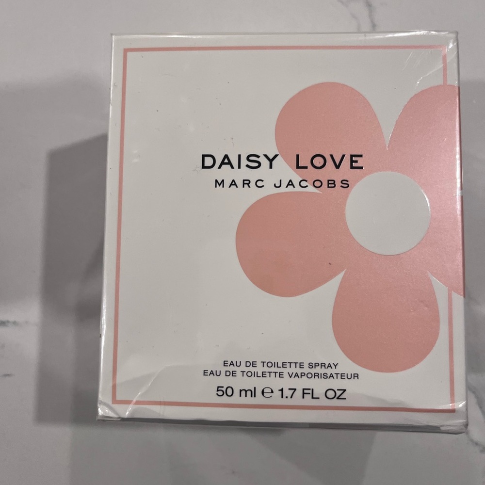 Marc Jacobs Daisy Love Eau de Toilette Spray - Pink